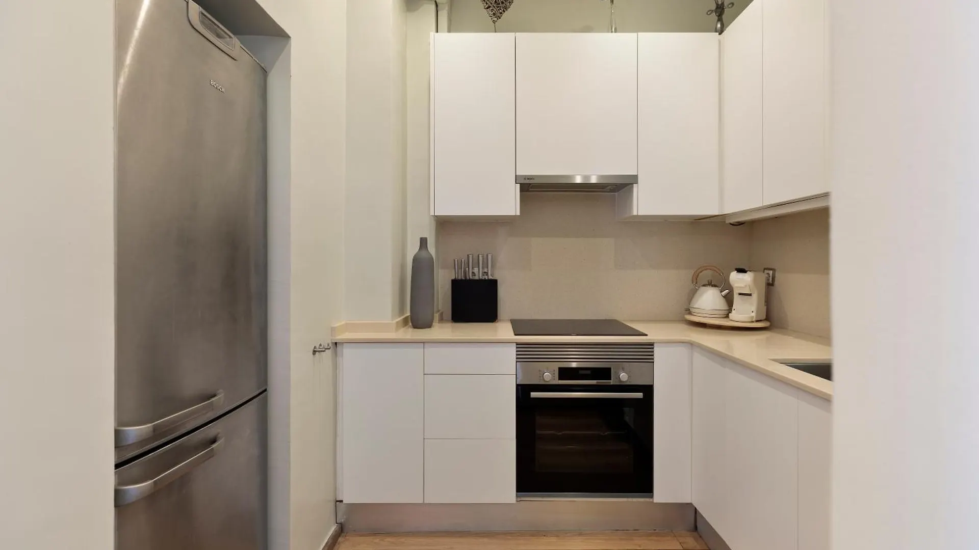 Enjoy Apartments Donna 0*, Barcelona Spain